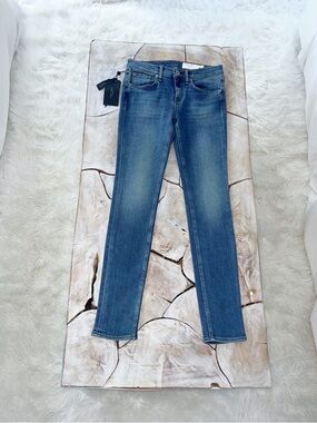 NWT 🌸 RAG AND BONE SKINNY JEANS 🌸